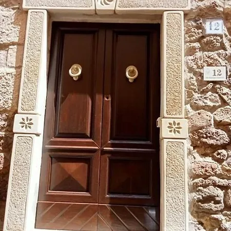 Semesterbostad Domus De Pedra