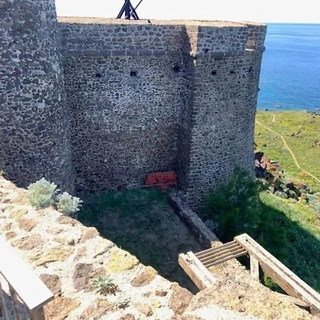 Semesterbostad Domus De Pedra